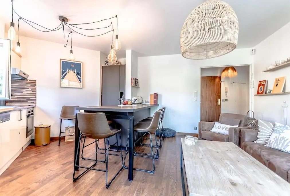 Anais De Saint-Tropez, Bel Appartement, Avec Piscine Et Jardin, Au Coeur De Saint Tropez 0*, Saint-Tropez Frankrijk