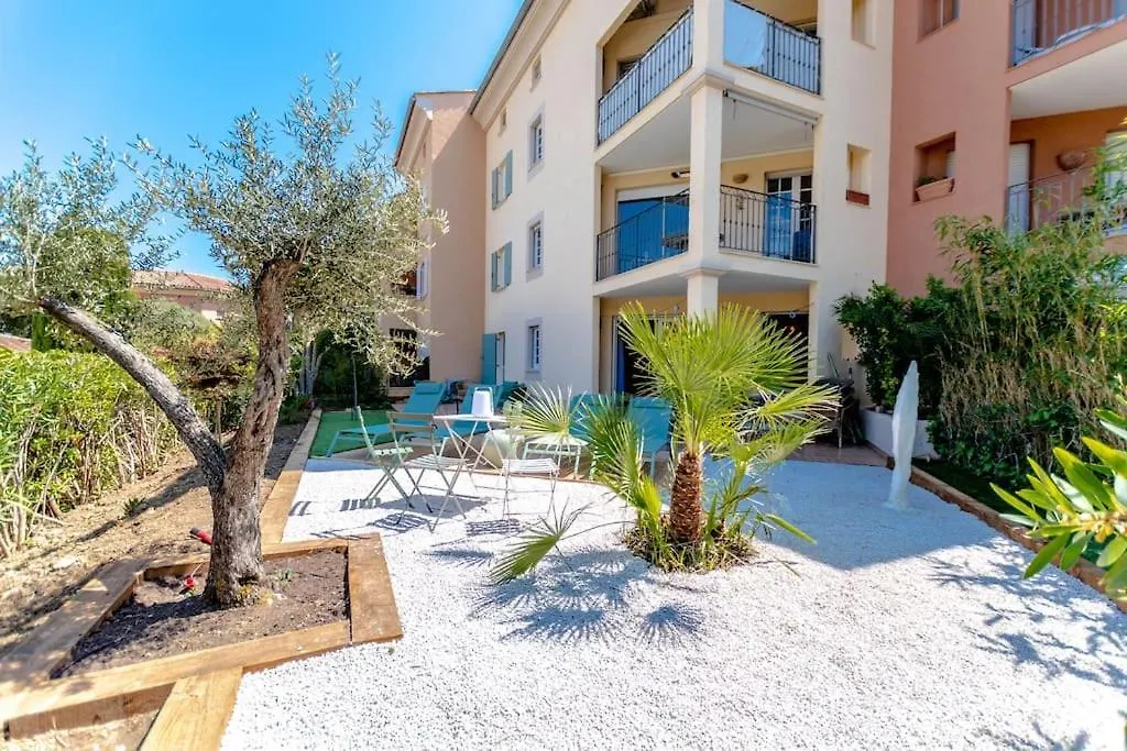 Anais De Saint-Tropez, Bel Appartement, Avec Piscine Et Jardin, Au Coeur De Saint Tropez Apartmán
